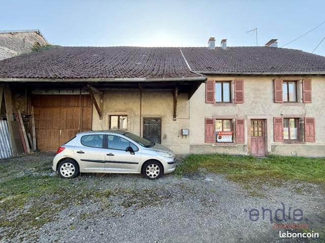 Maison 7 pièces 240 m²