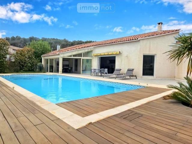 Maison 7 pièces 240 m²