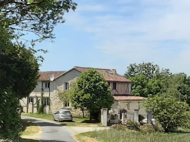 Maison 7 pièces 240 m²