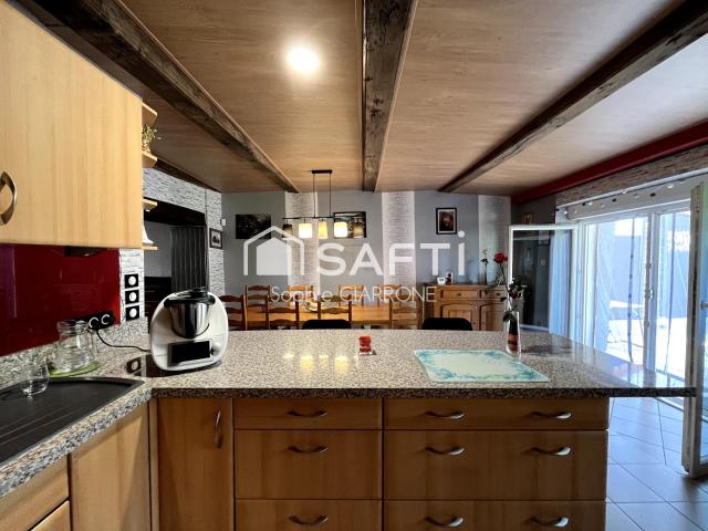 Maison 7 pièces 240 m²