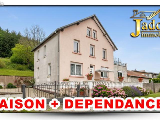 Maison 7 pièces 240 m²