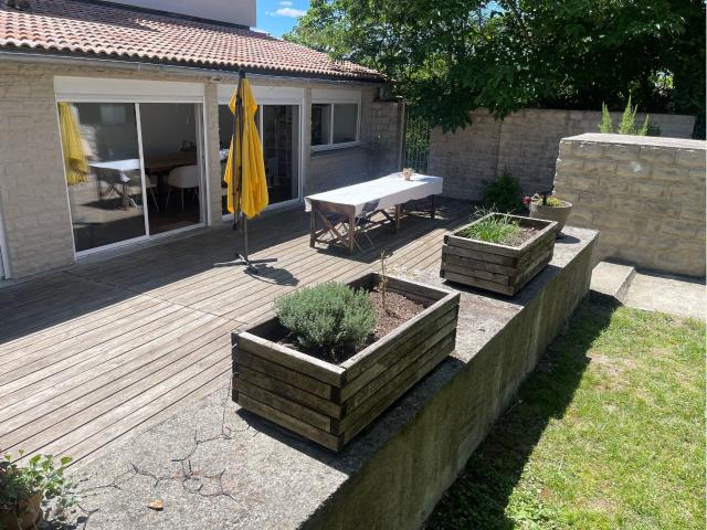 Maison 7 pièces 240 m²
