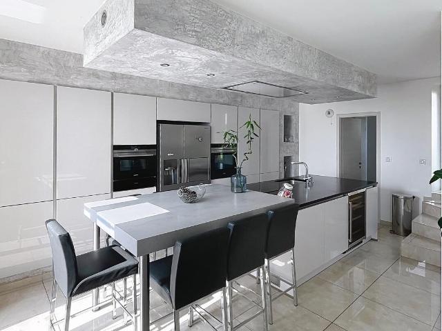 Maison 7 pièces, 240 m² à louer à Pange 57530