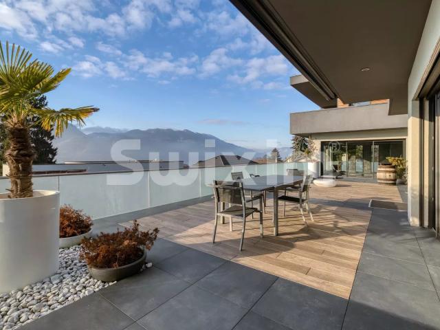 Maison 7 pièces 242 m²