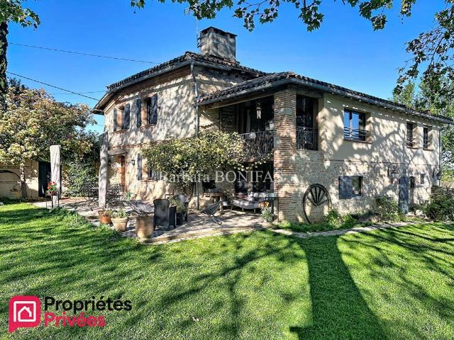 Maison 7 pièces 243 m²