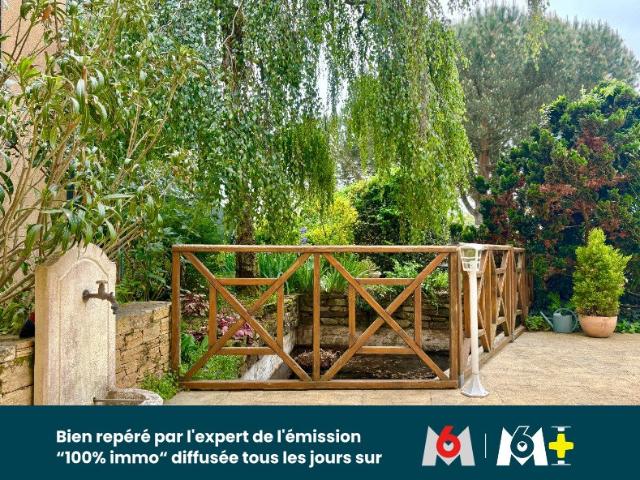 Maison 7 pièces 243 m²