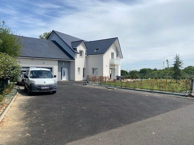 Maison 7 pièces 254 m²