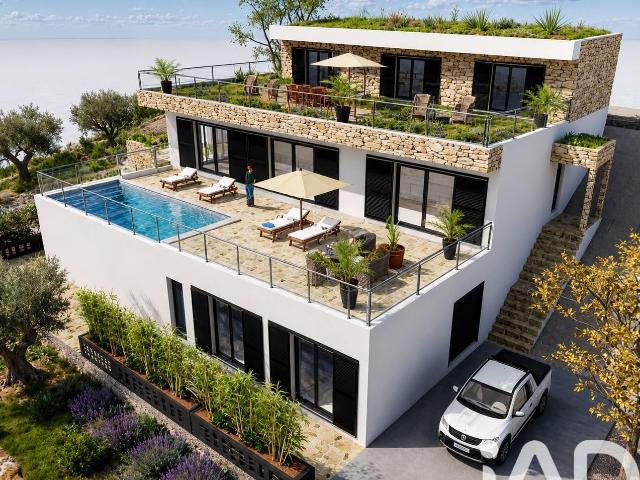 Maison 7 pièces 255 m²
