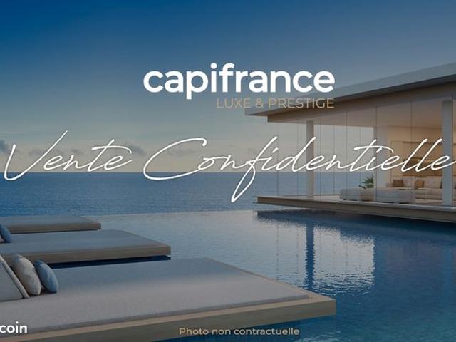 Maison 7 pièces 256 m²