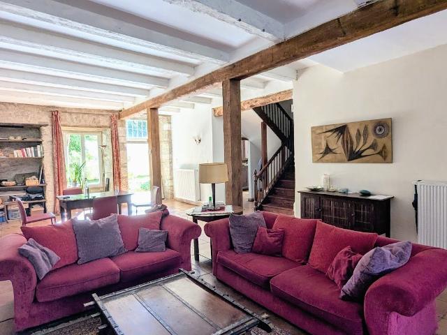 Maison 7 pièces 257 m²