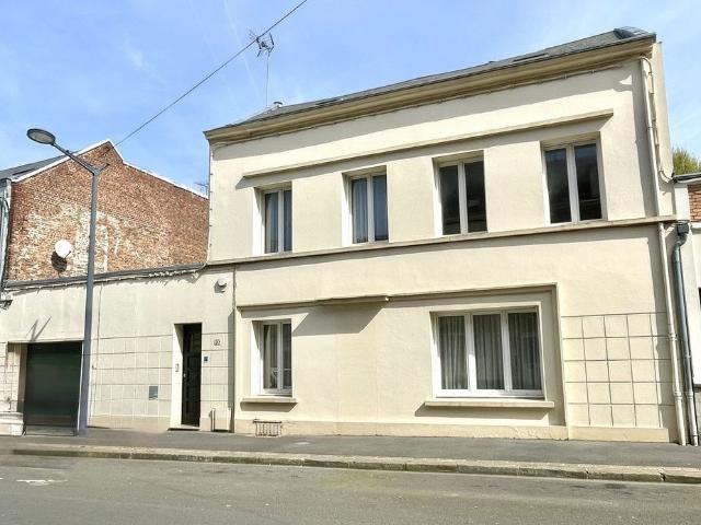 Maison 7 pièces 257 m²