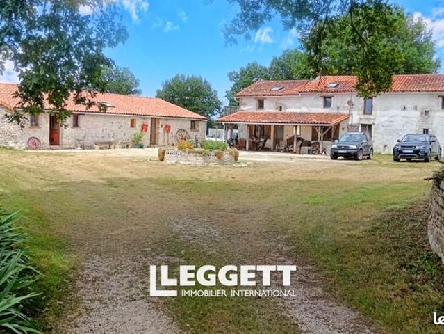 Maison 7 pièces 257 m²