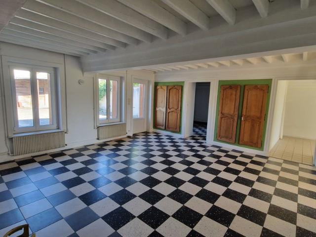 Maison 7 pièces 257 m²