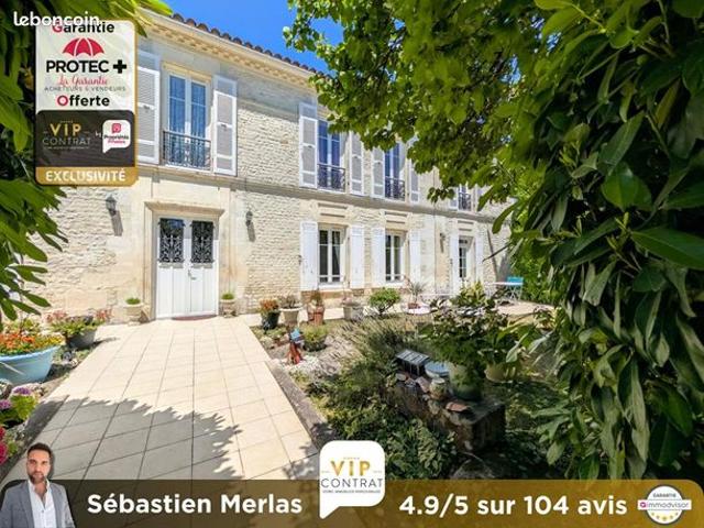 Maison 7 pièces 258 m²