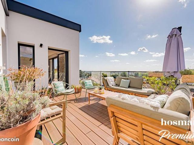 Maison 7 pièces 258 m²