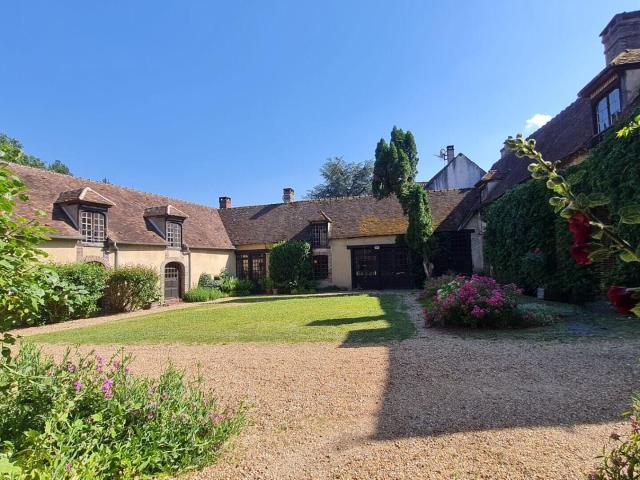 Maison 7 pièces 259 m²