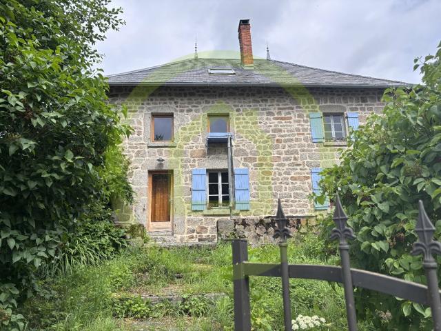 Maison 7 pièces 250 m²