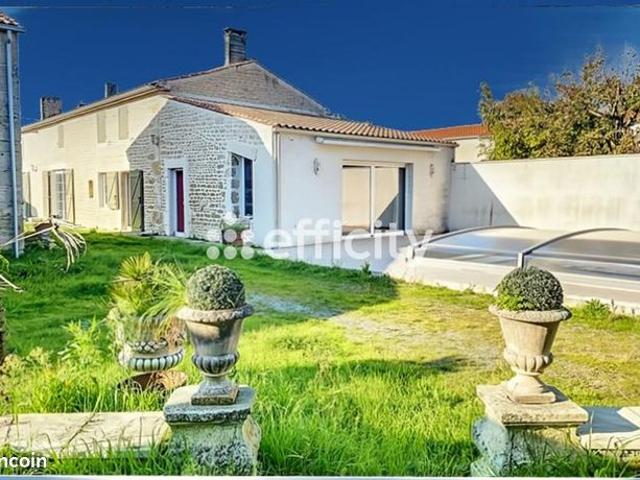 Maison 7 pièces 250 m²