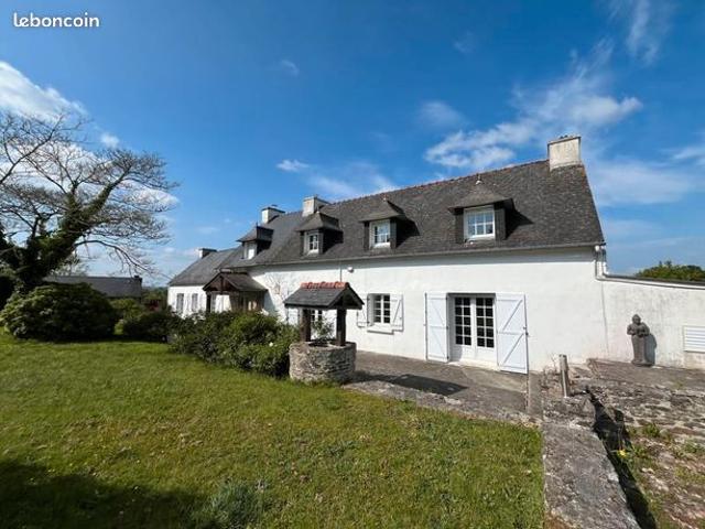Maison 7 pièces 250 m²