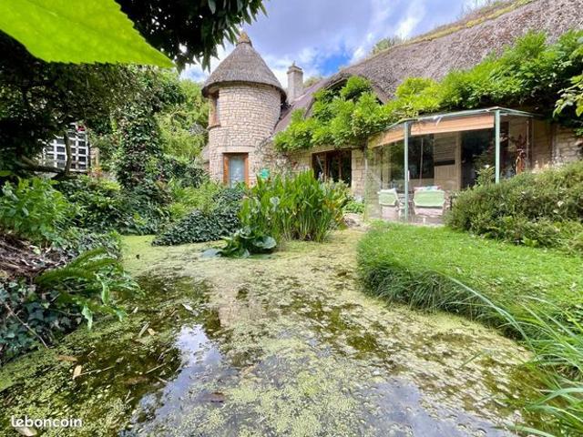 Maison 7 pièces 250 m²