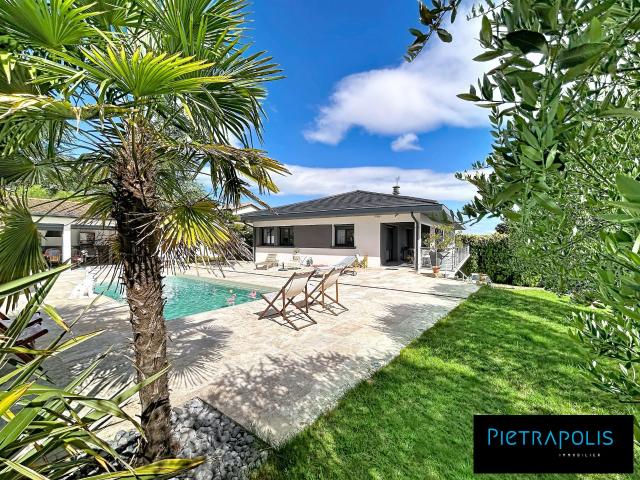 Maison 7 pièces 250 m²