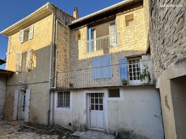 Maison 7 pièces 250 m²