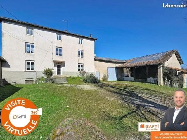 Maison 7 pièces 250 m²