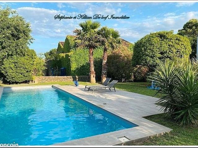 Maison 7 pièces 250 m²
