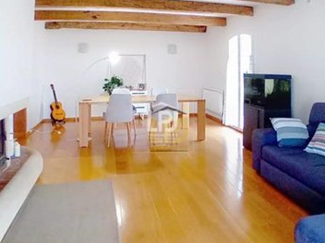 Maison 7 pièces 250 m²