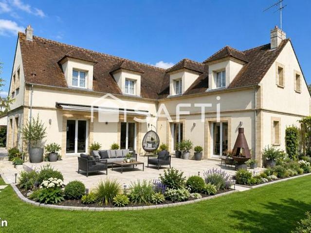 Maison 7 pièces 250 m²