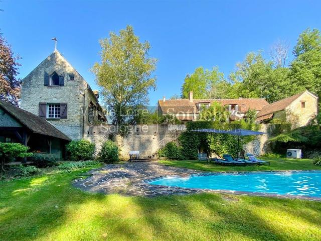 Maison 7 pièces 250 m²