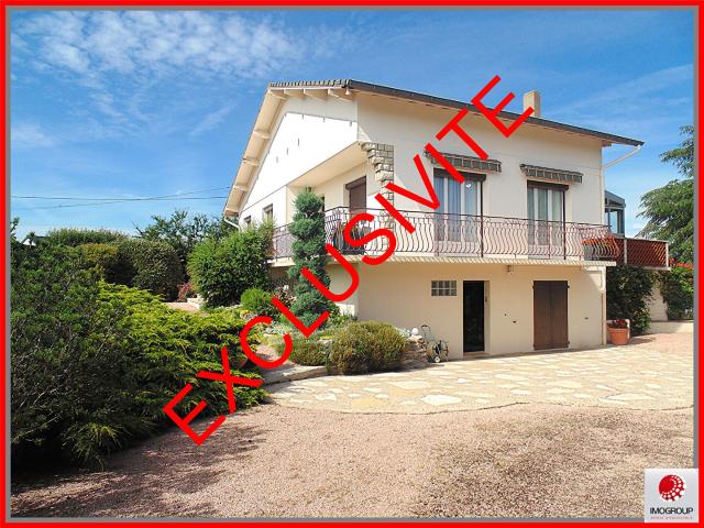 Maison 7 pièces 250 m²