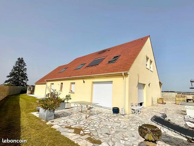 Maison 7 pièces 250 m²
