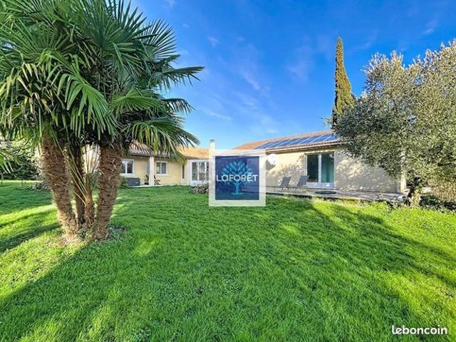 Maison 7 pièces 251 m²