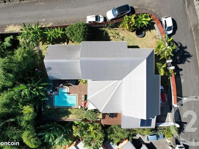 Maison 7 pièces 252 m²