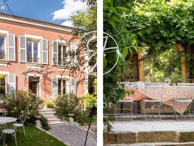 Maison 7 pièces 265 m²