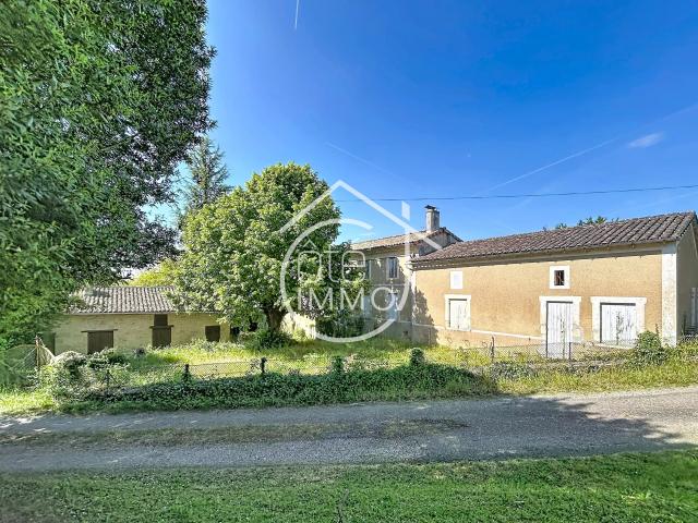 Maison 7 pièces 265 m²