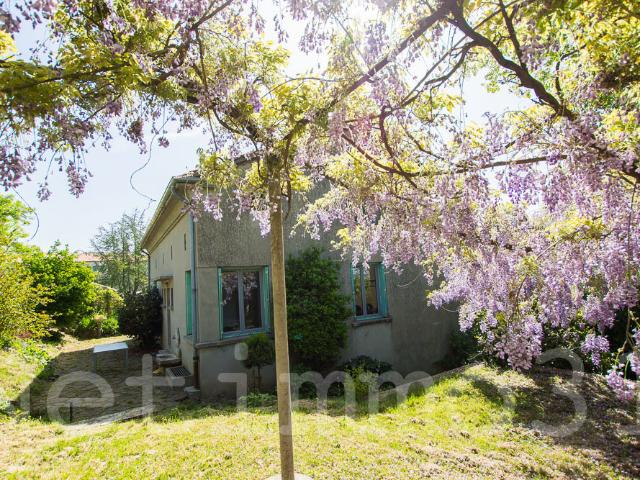 Maison 7 pièces 265 m²