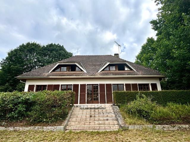 Maison 7 pièces 265 m²