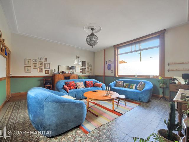 Maison 7 pièces 266 m²