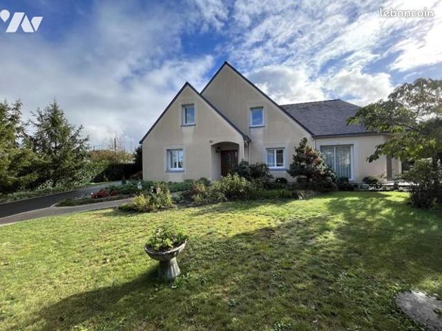 Maison 7 pièces 267 m²