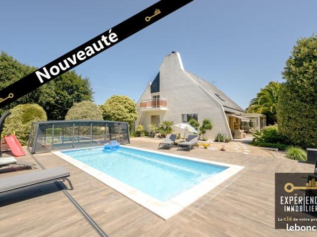 Maison 7 pièces 268 m²