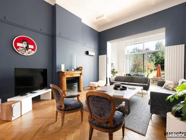 Maison 7 pièces 268 m²