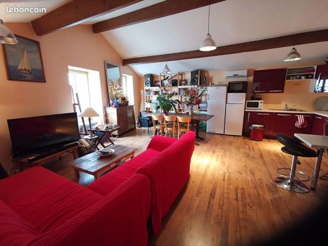 Maison 7 pièces 268 m²