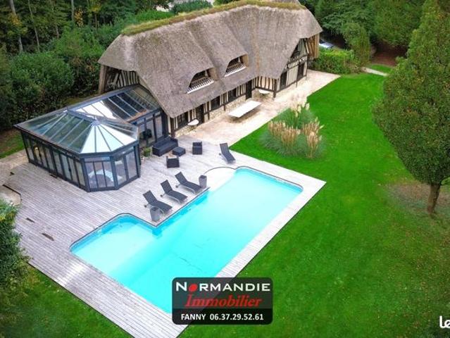 Maison 7 pièces 260 m²