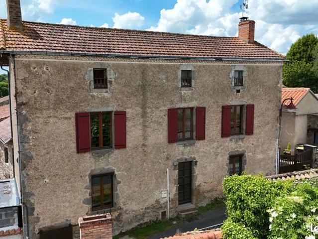 Maison 7 pièces 260 m²