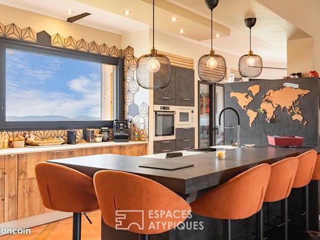 Maison 7 pièces 260 m²