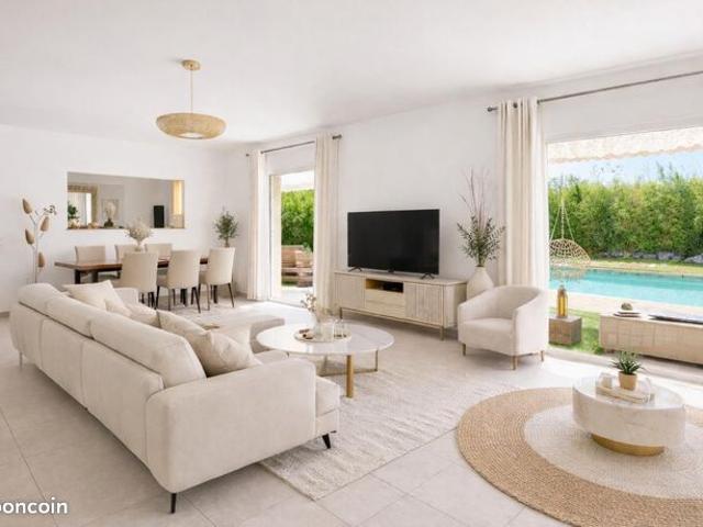 Maison 7 pièces 260 m²