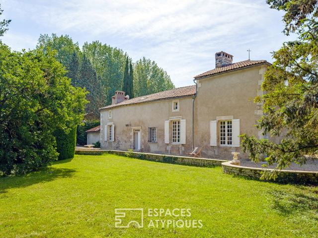 Maison 7 pièces 261 m²