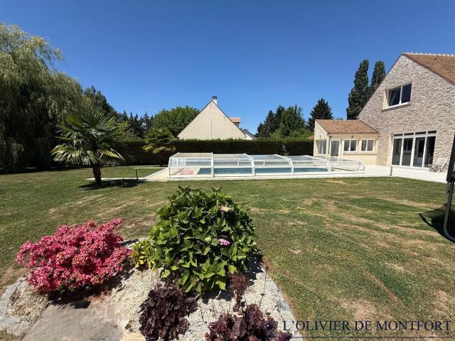 Maison 7 pièces 262 m²